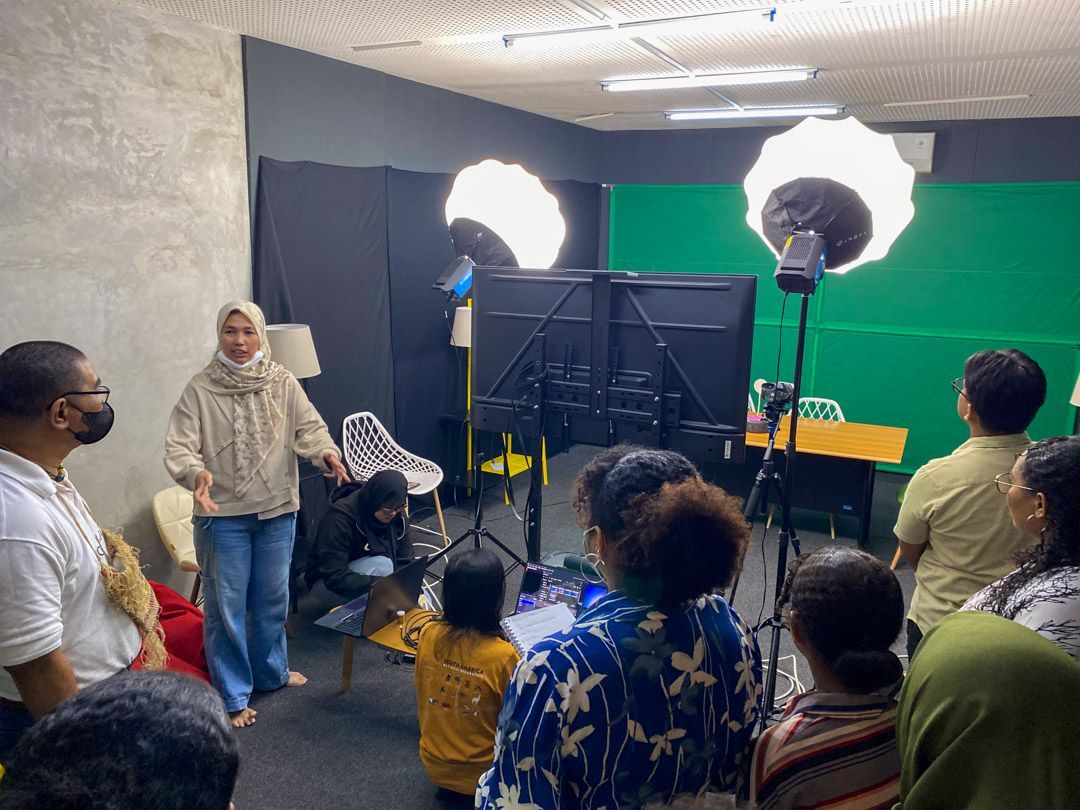 Pembekalan Tim Pengelola Pelatihan di Studio Lingkar Madani