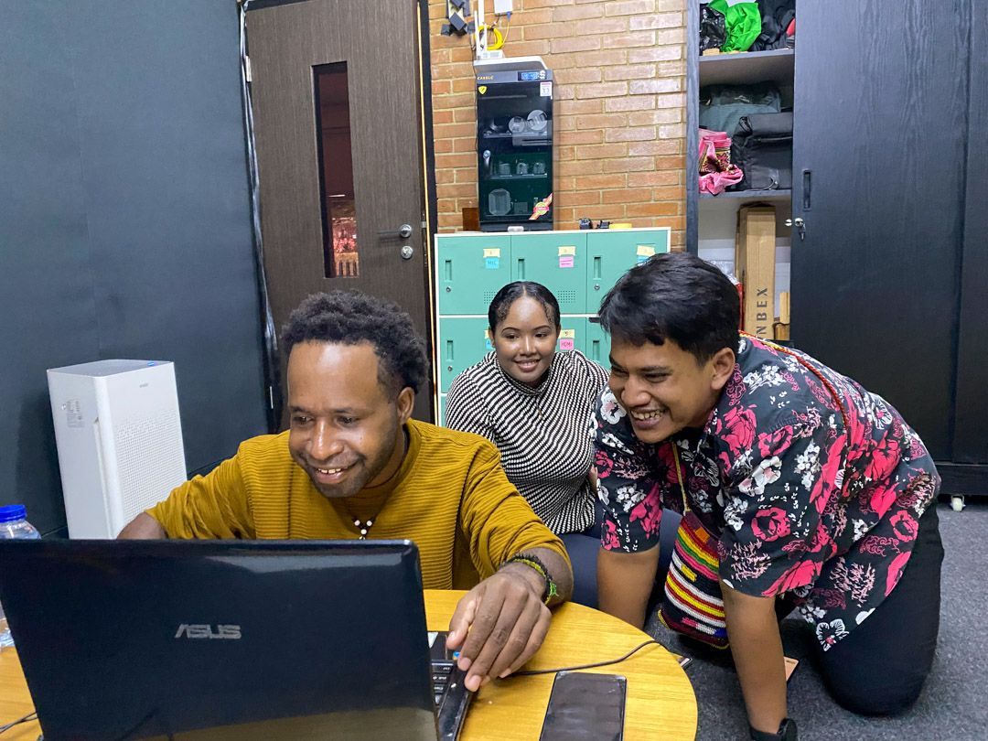 Pembekalan Tim Pengelola Pelatihan di Studio Lingkar Madani