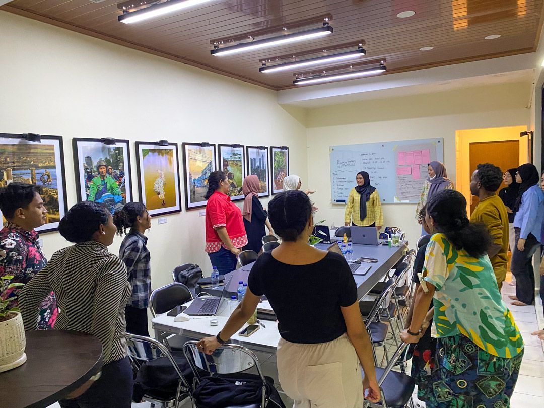 Pembekalan Tim Pengelola Pelatihan di Studio Lingkar Madani