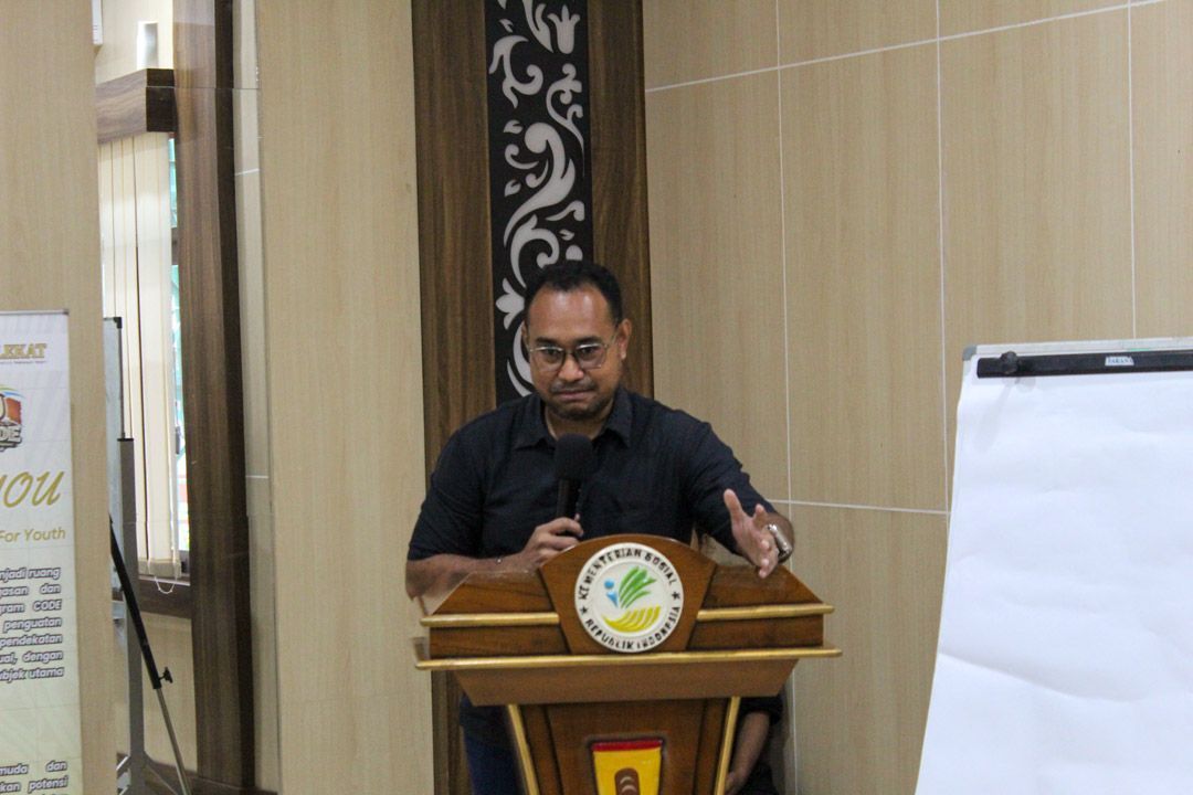 Code 4 You #2 Public Speaking Camp:Speak For Impact