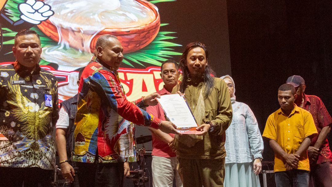 Penyerahan dan Penerimaan Sertifikat HAKI Platform Perempuan Batariak dan Noken Model Canvas (24 April 2026)