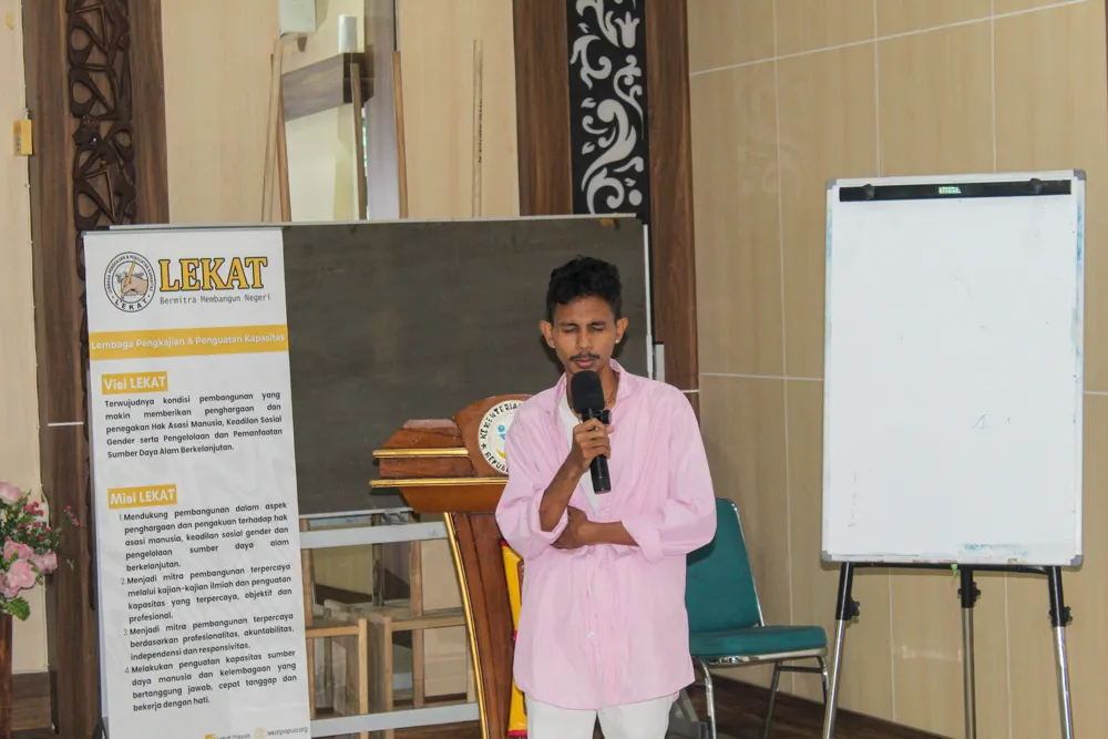 Code 4 You #6 Youth Community Leadership Camp: Lead from the Community
