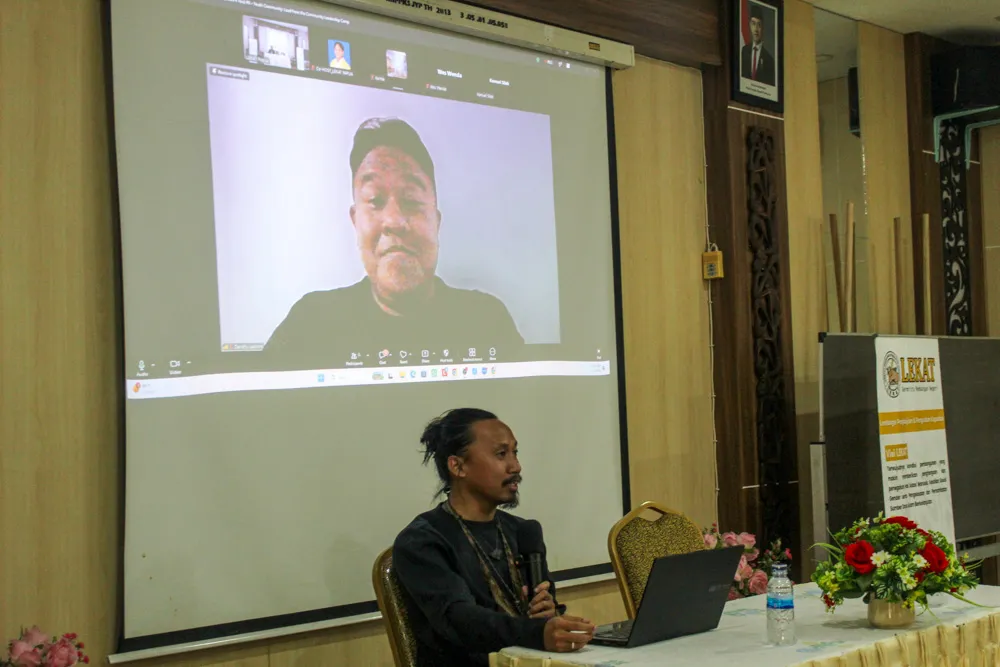 Code 4 You #6 Youth Community Leadership Camp: Lead from the Community