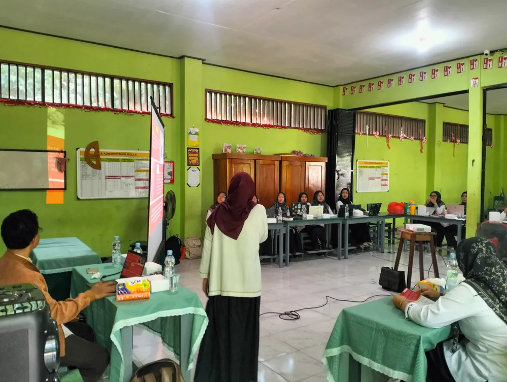 Audiensi GURUBOT bersama Yayasan Pondok Karya Pembangunan Sentani
